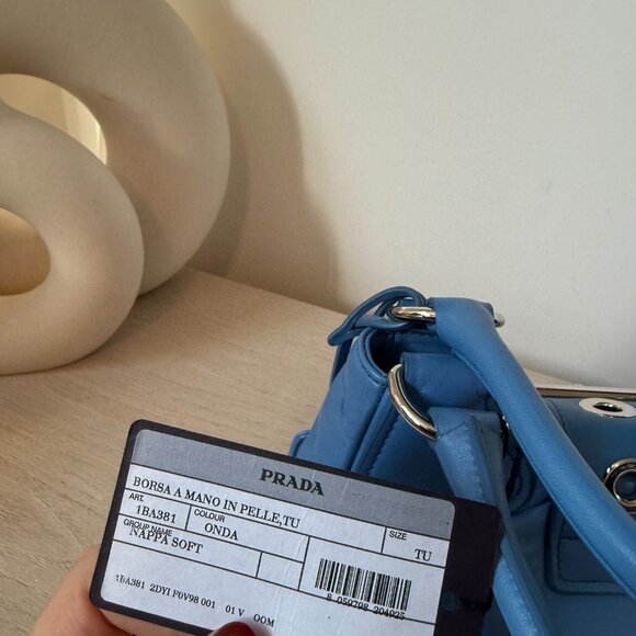 NWT Prada Re-Edition 2002 Moon Bag Nappa Padded Leather In Blue - Picture 8 of 10